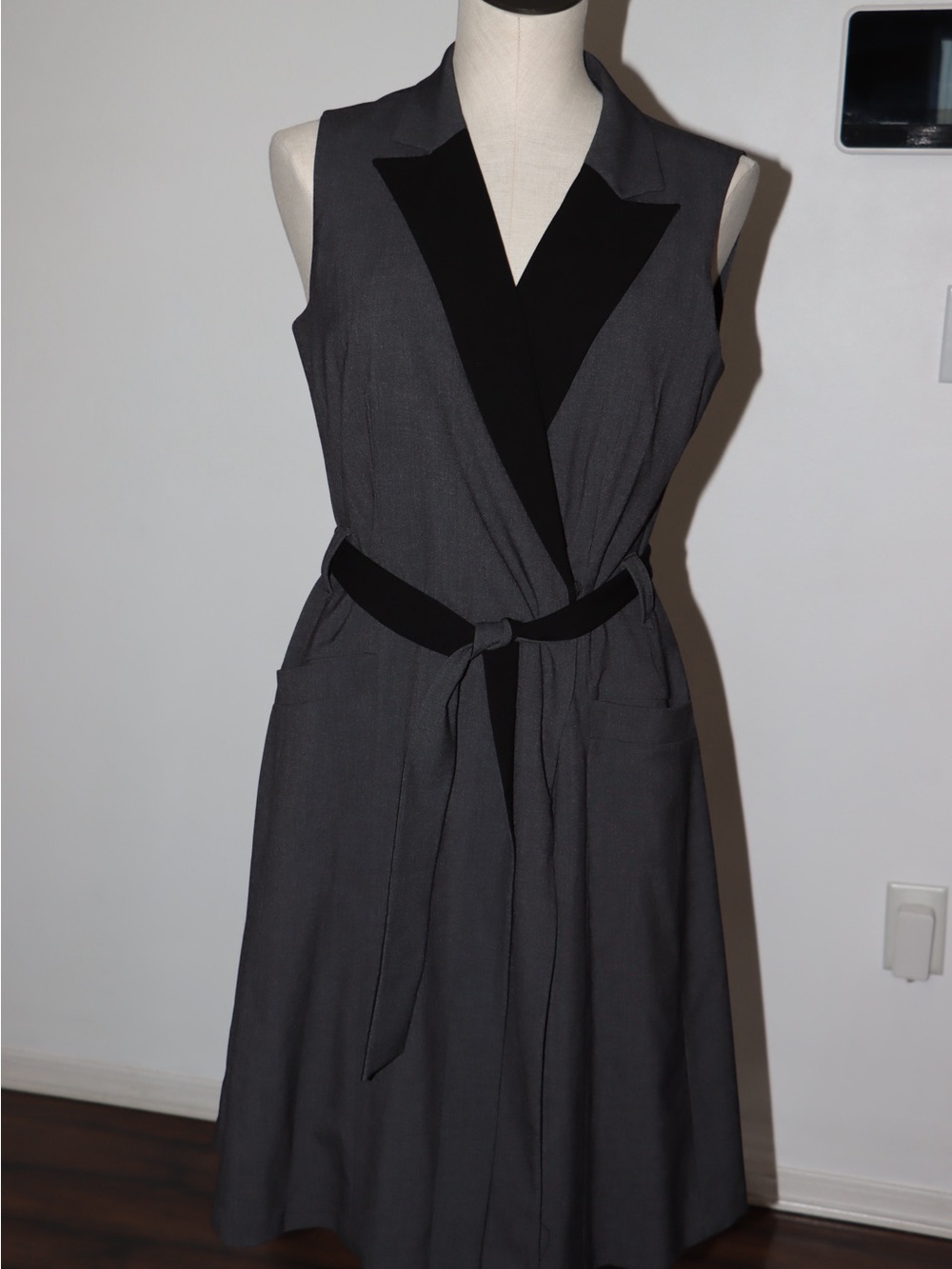 Calvin Klein Charcoal Gray Sleeveless Wrap Blazer with Black Trim